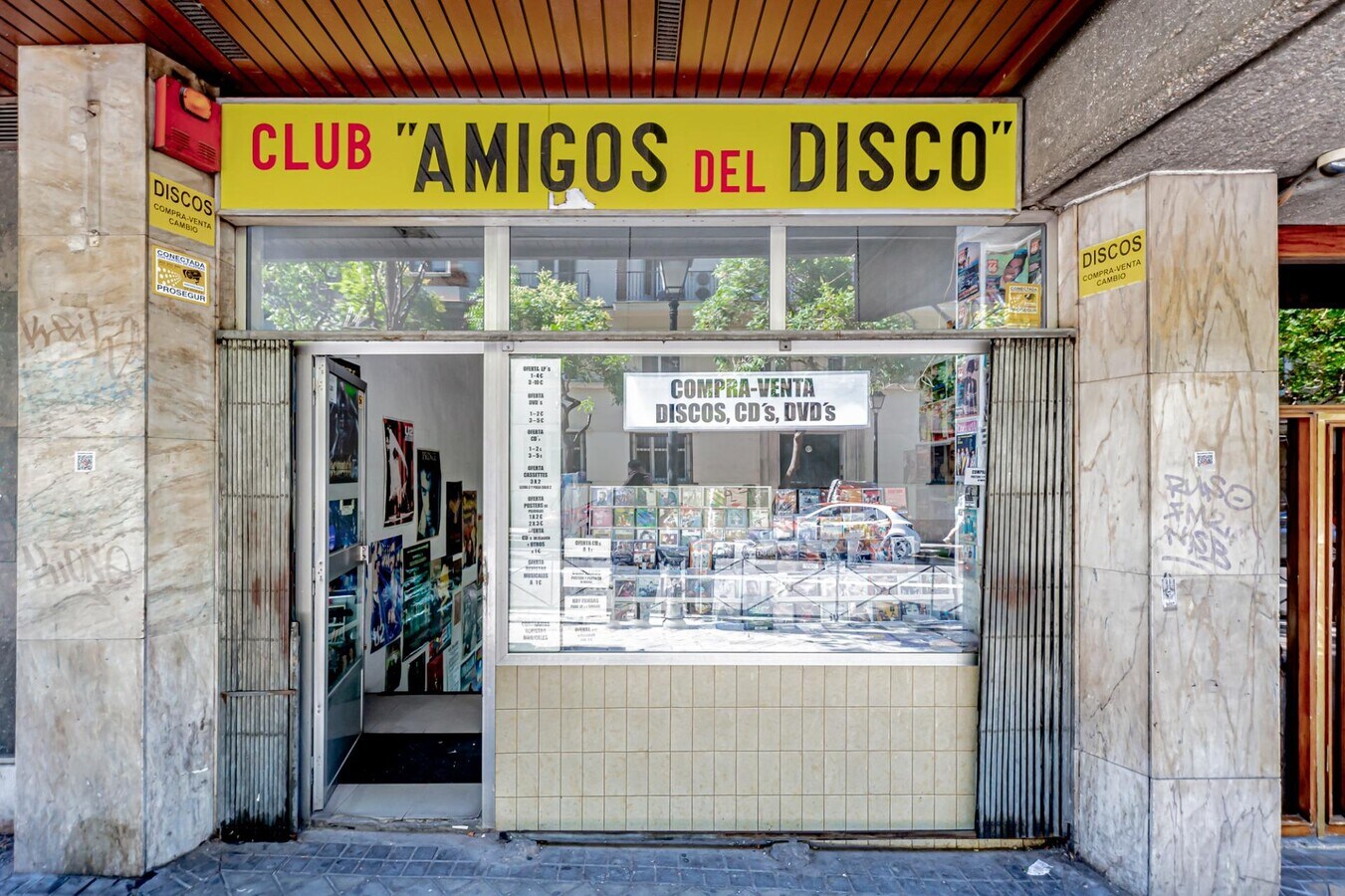 Madrid, MAD 28015 -  -  - Interior Photo - Image 1 of 7