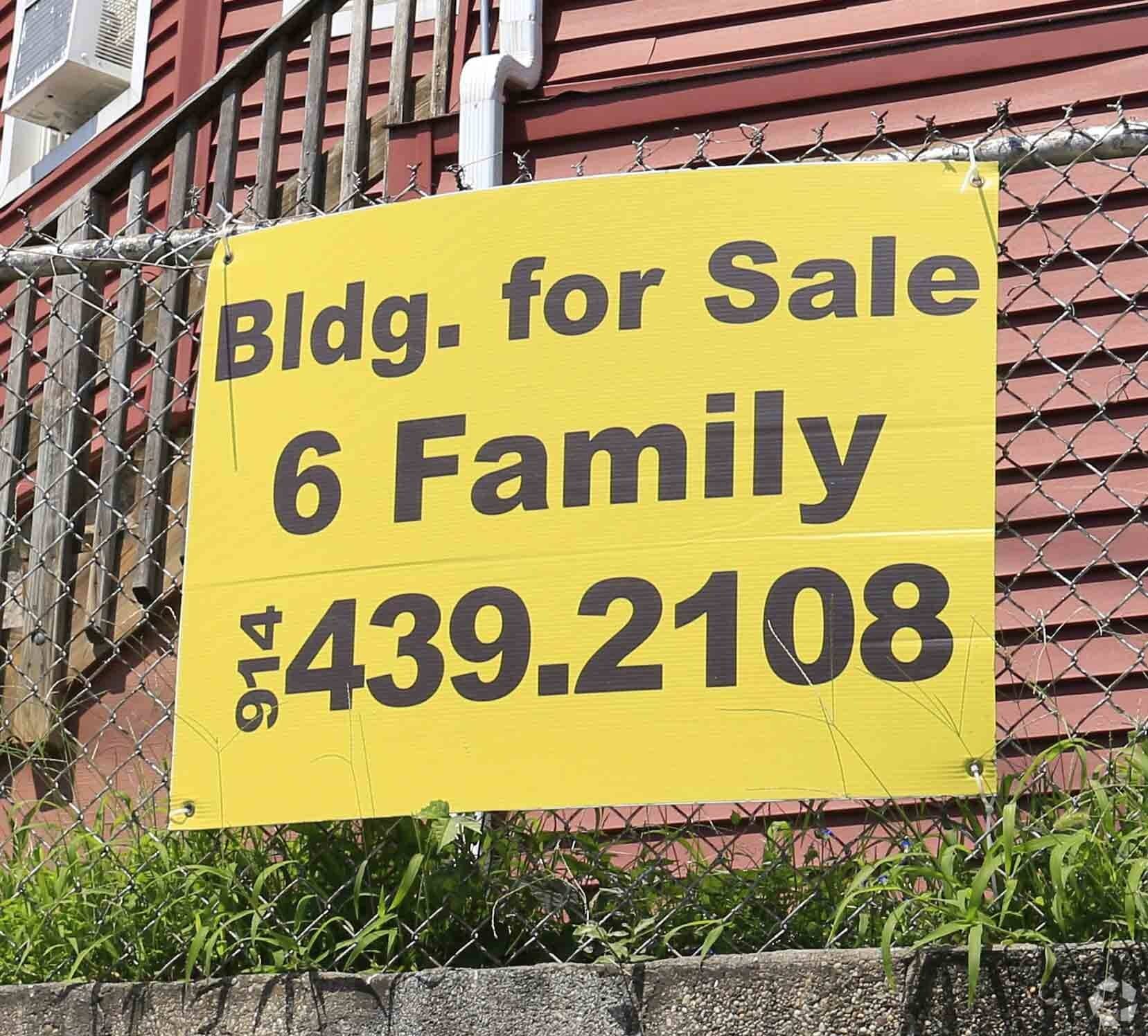 363 Walnut St, Yonkers, NY for sale Primary Photo- Image 1 of 1