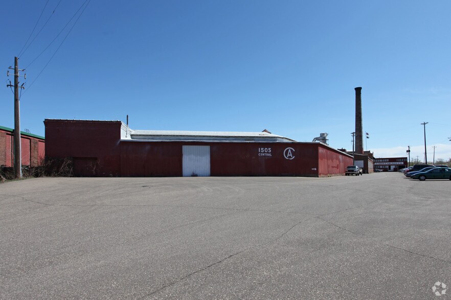 1505 NE Central Ave, Minneapolis, MN for lease - Image 1 of 4