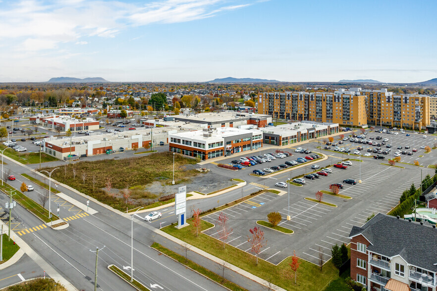 1235 Rue Douglas, St-Jean, QC for lease - Aerial - Image 2 of 5