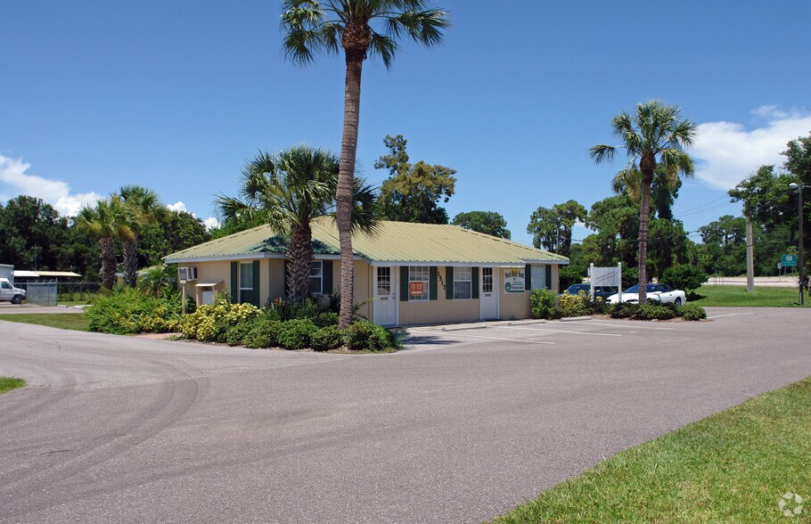1517 S US Highway 41, Ruskin, FL for sale - Building Photo - Image 2 of 2