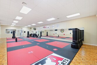 385 New Brunswick Ave, Fords, NJ for lease Interior Photo- Image 2 of 12