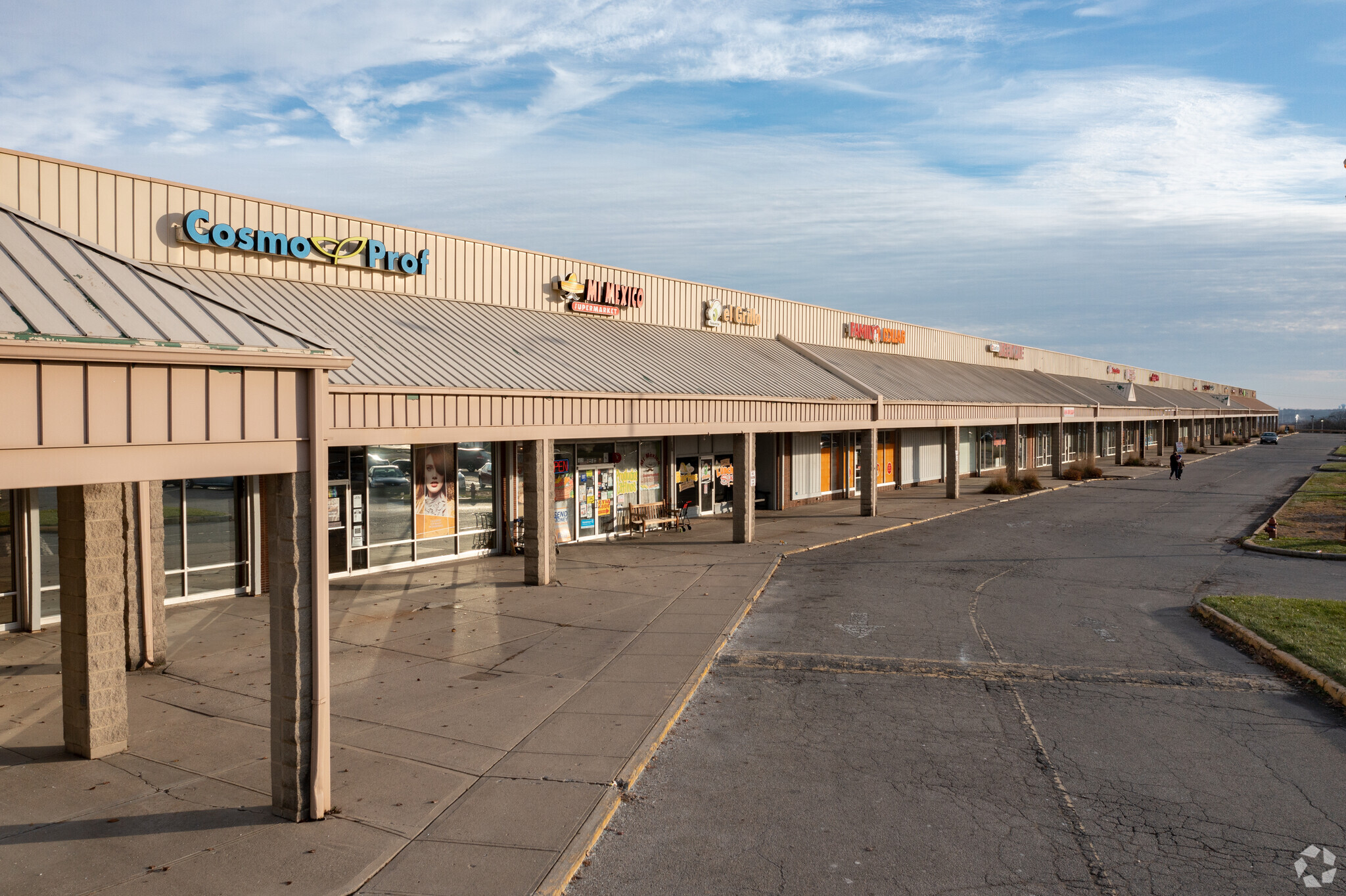 413-665 S Breiel Blvd, Middletown, OH for lease Building Photo- Image 1 of 8