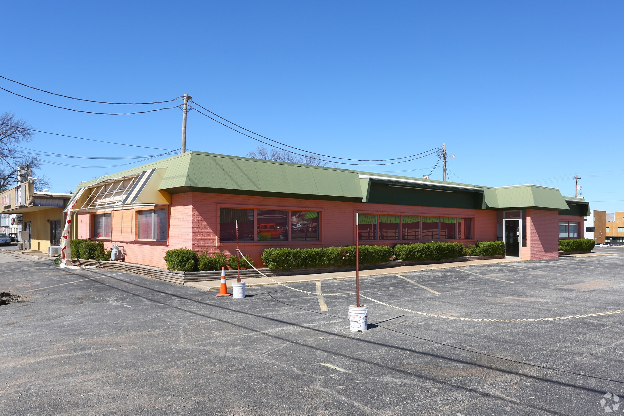 720 E 6th Ave, Stillwater, OK for sale Primary Photo- Image 1 of 1