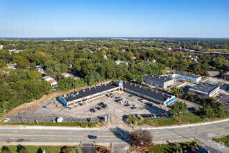 80 Lambert Lind Hwy, Warwick, RI - aerial  map view