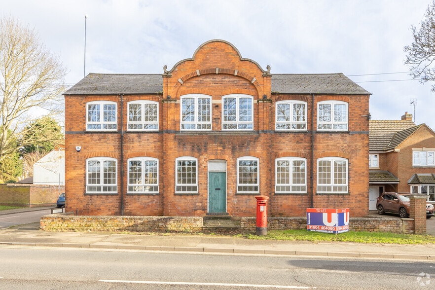 1-4 Rock Rd, Finedon for lease - Primary Photo - Image 1 of 3