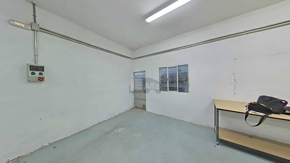 Industrial in Chinchón, Madrid for sale - Interior Photo - Image 3 of 8