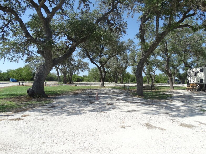 410 Paisano Dr, George West, TX for sale - Other - Image 1 of 1