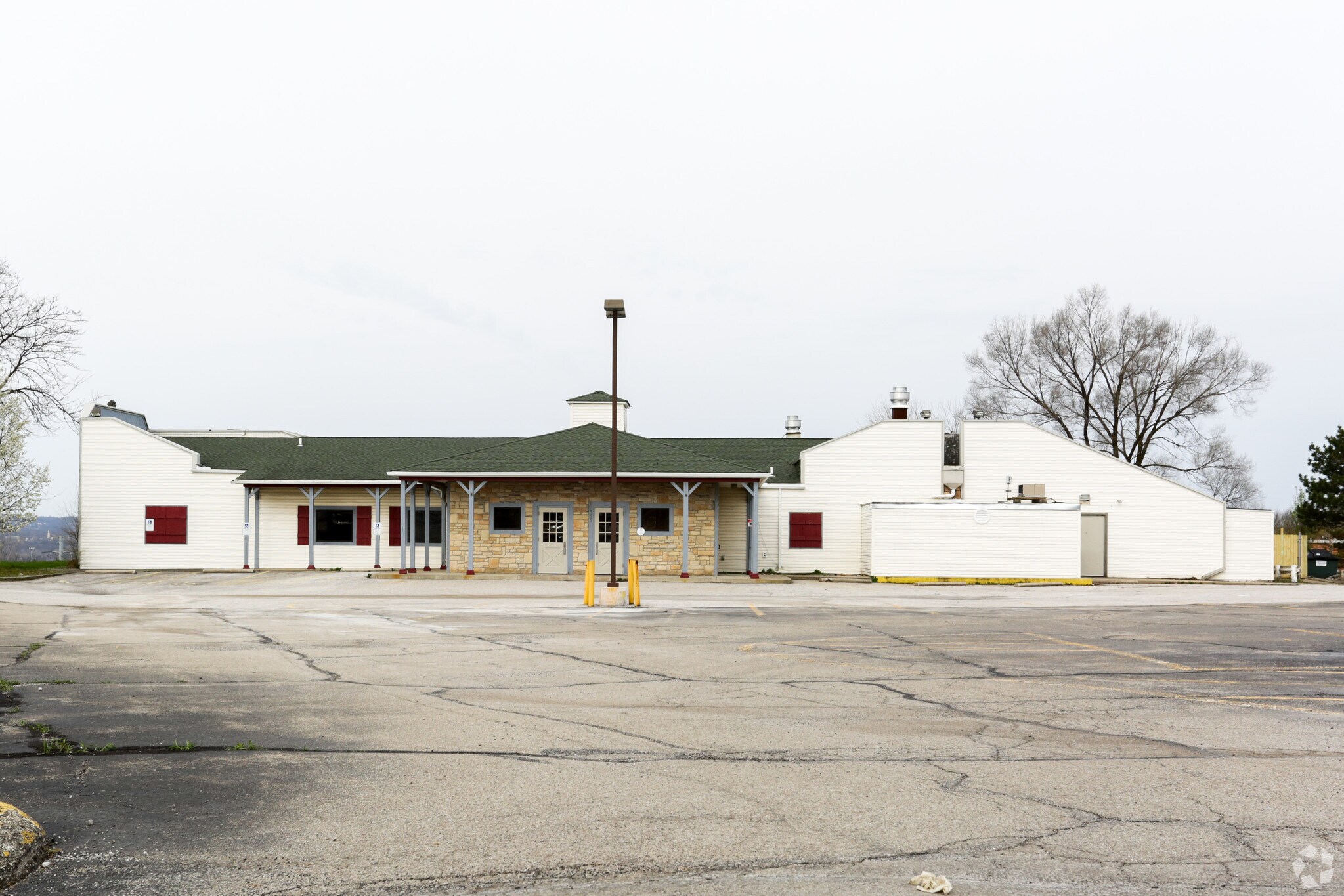12555 Rockside Rd, Garfield Heights, OH for sale Primary Photo- Image 1 of 1