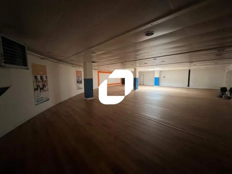 1 Boulevard Paul Phalempin, Douai for lease - Interior Photo - Image 2 of 8