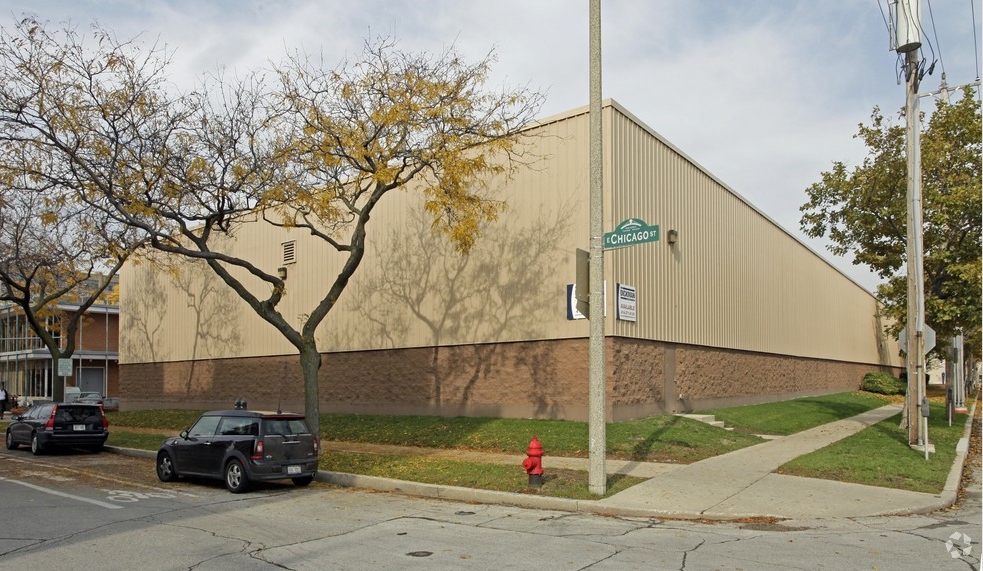 300 N Jefferson St, Milwaukee, WI for sale - Building Photo - Image 3 of 8