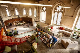 Chapel Row, Bath for lease Interior Photo- Image 1 of 8