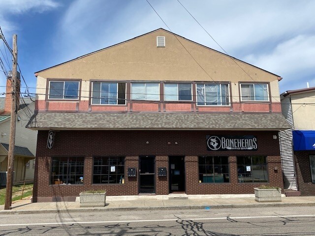 131 Washington St, West Warwick, RI for sale - Building Photo - Image 1 of 1
