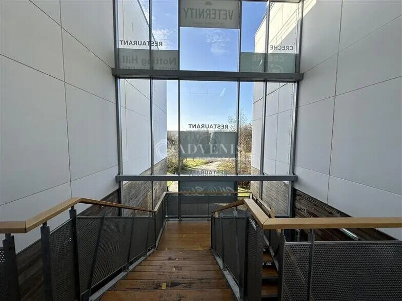 Office in VILLENEUVE-D'ASCQ for lease - Interior Photo - Image 3 of 7