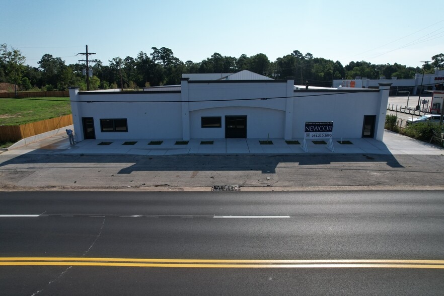 2004 N Frazier St, Conroe, TX for lease - Building Photo - Image 2 of 3