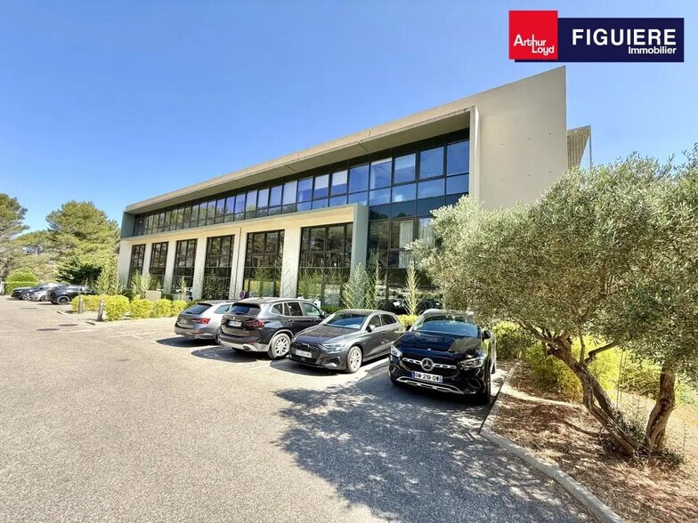 Office in Aix-en-Provence for lease - Building Photo - Image 2 of 15