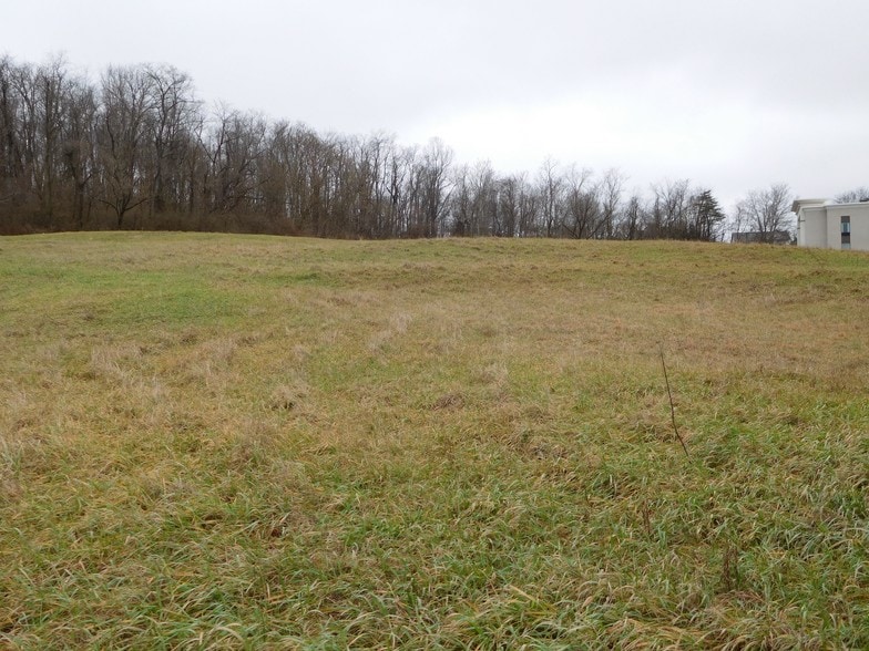 2103 Pleasant Valley Rd, Fairmont, WV for sale - Building Photo - Image 3 of 64