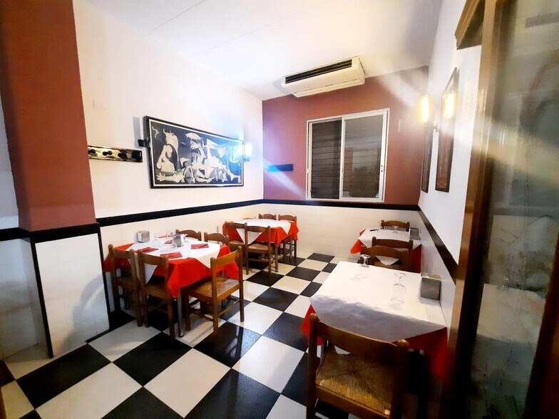 Retail in L'Alcúdia for sale - Building Photo - Image 3 of 26