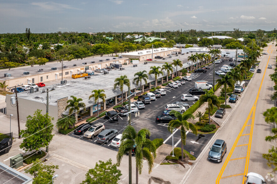 1011-1065 5th Ave N, Naples, FL for sale - Aerial - Image 3 of 13