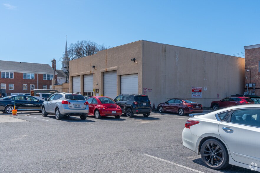 16 George St, Babylon, NY for sale - Primary Photo - Image 1 of 1