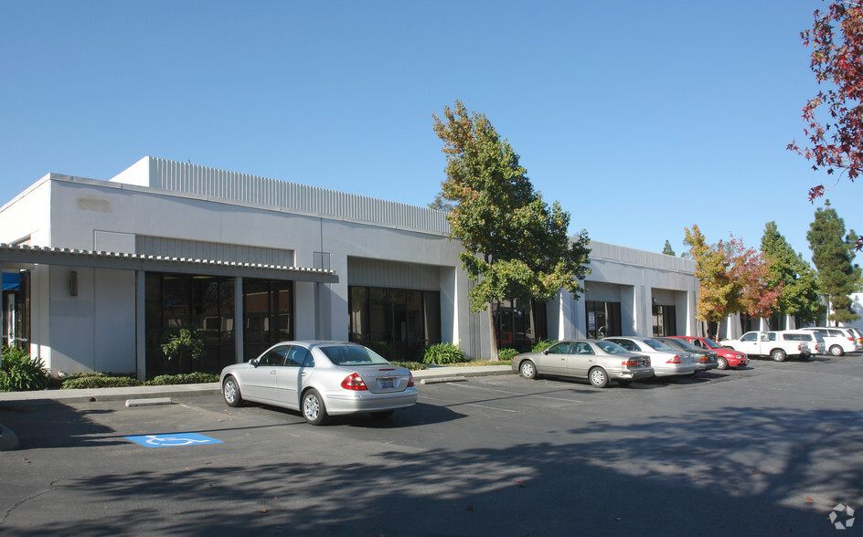 2375 Zanker Rd, San Jose, CA for lease - Building Photo - Image 1 of 8