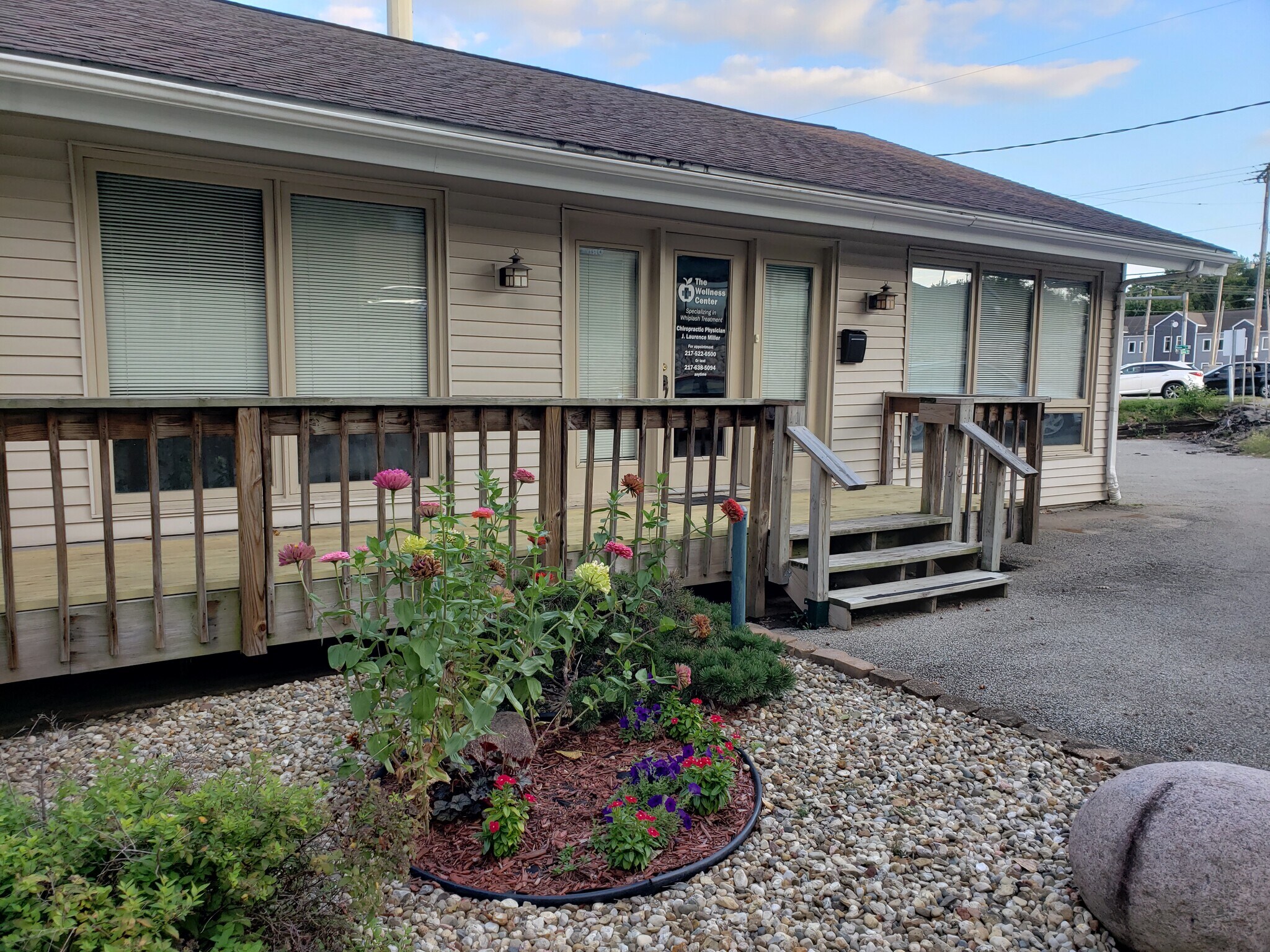 2001 W Monroe St, Springfield, IL for lease Interior Photo- Image 1 of 11