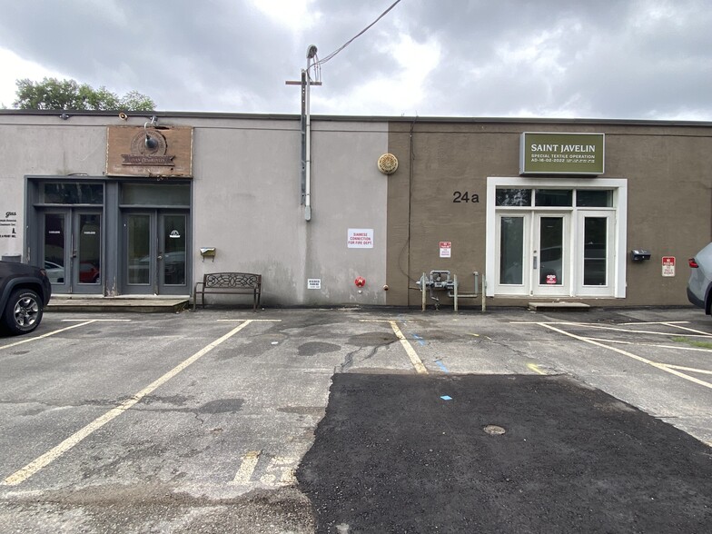 22A Ripley Av, Toronto, ON for lease - Building Photo - Image 1 of 6