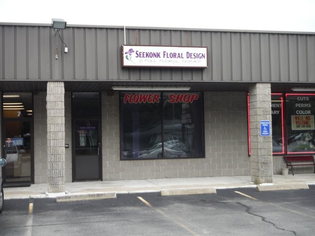 301 Taunton Ave, Seekonk, MA for sale Building Photo- Image 1 of 1