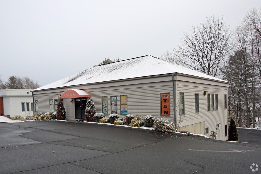 243-247 Federal Rd, Brookfield, CT for sale - Primary Photo - Image 1 of 1
