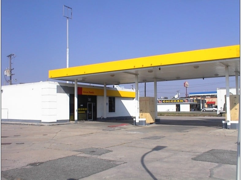 1419 The Blvd, Rayne, LA for sale - Primary Photo - Image 1 of 22