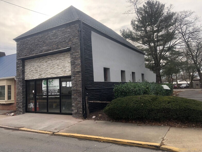 312 S Central Ave, Laurel, DE 19956