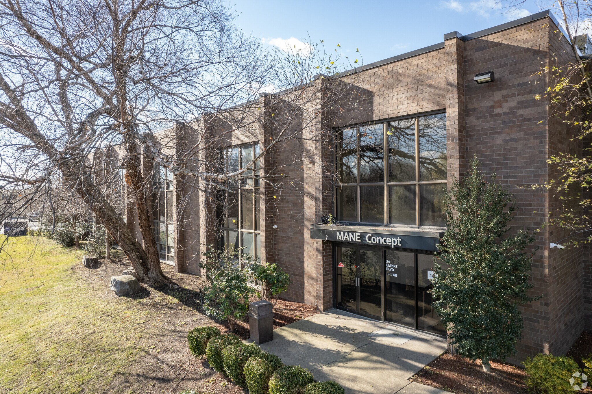 24 Empire Blvd, Moonachie, NJ 07074