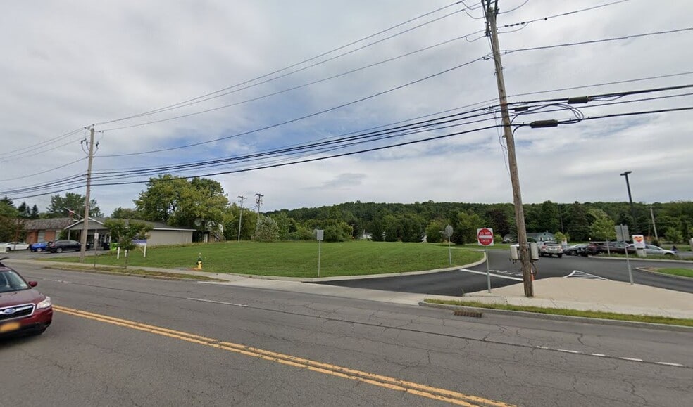 314 Fayette St, Manlius, NY for sale - Building Photo - Image 2 of 3