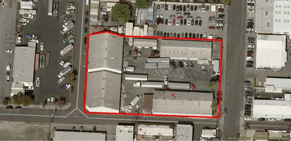 739 N Georgia Ave, Azusa, CA for lease - Building Photo - Image 1 of 3