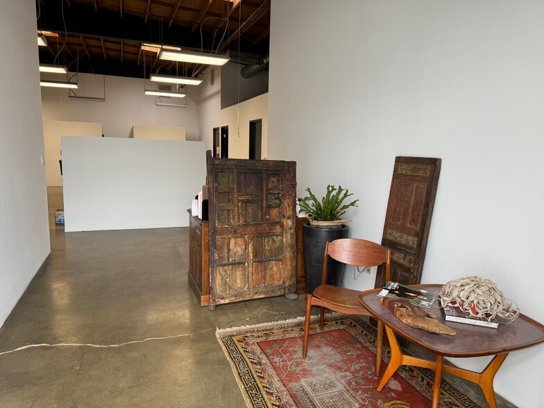 1738-1740 Cordova St, Los Angeles, CA for lease - Interior Photo - Image 2 of 8