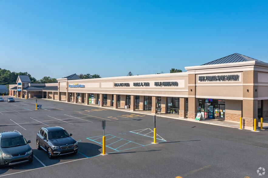 401-417 New London Rd, Newark, DE for lease - Building Photo - Image 3 of 4