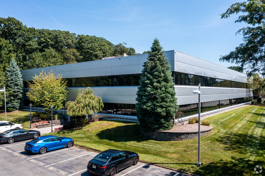 50 Chestnut Ridge Rd, Montvale, NJ for lease - Building Photo - Image 3 of 18