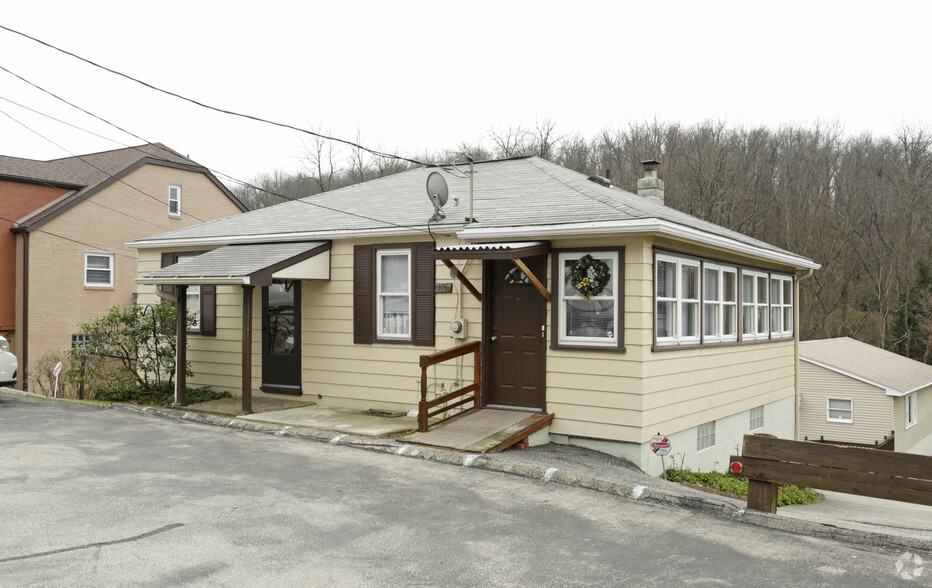 7760-7770 State Route 30, Irwin, PA for sale - Primary Photo - Image 1 of 1