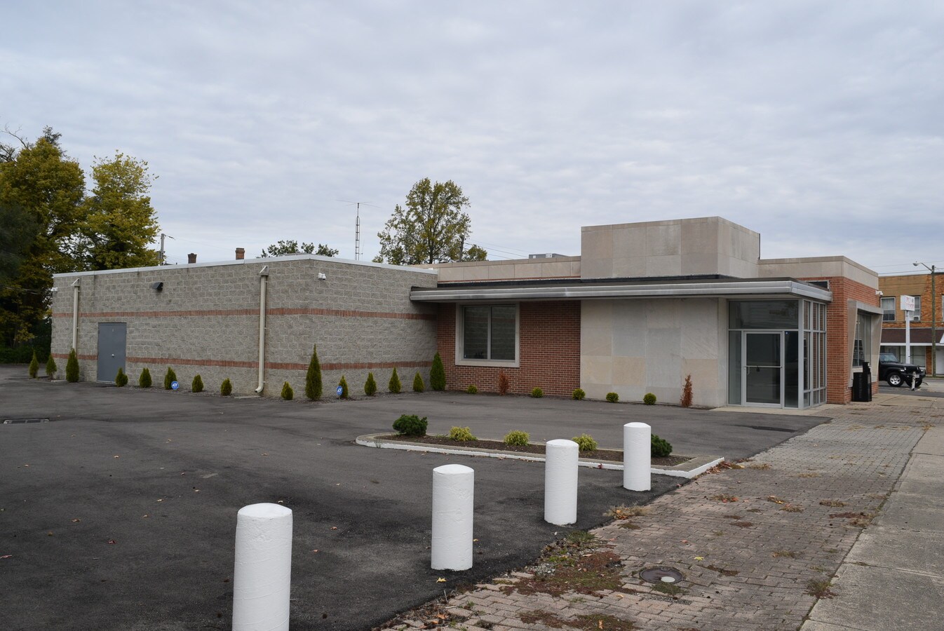 48 Brookville St, West College Corner, IN 47003