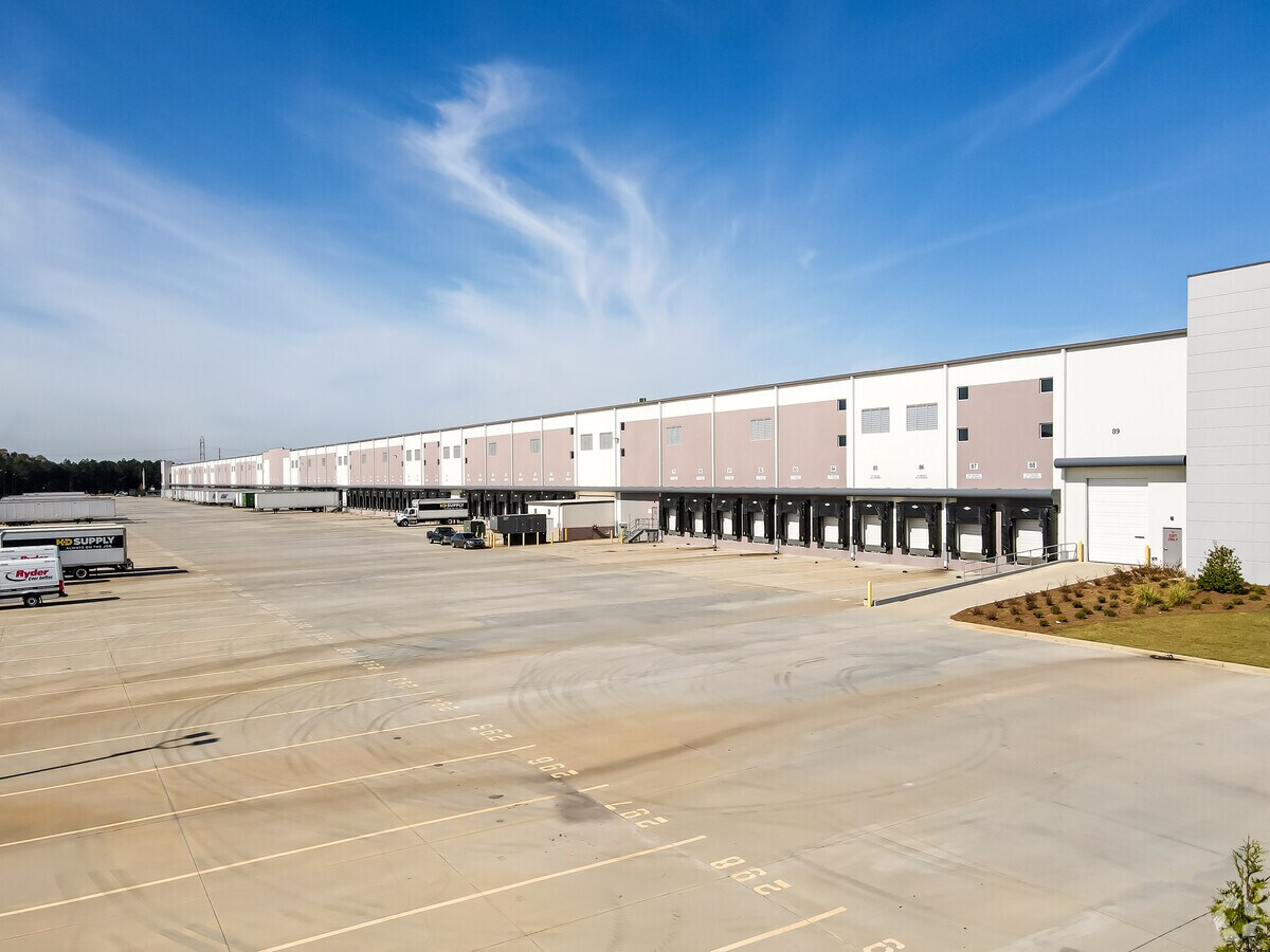 Anvil Block Rd, Ellenwood, GA 30294