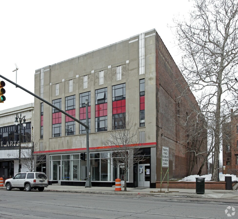 2944 Woodward Ave, Detroit, MI 48201