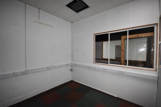 20 Sherwood Ave, Newark for lease Interior Photo- Image 1 of 6