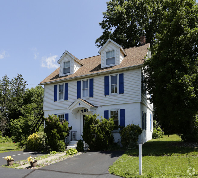 616 S Broad St, Lansdale, PA for sale - Primary Photo - Image 1 of 1