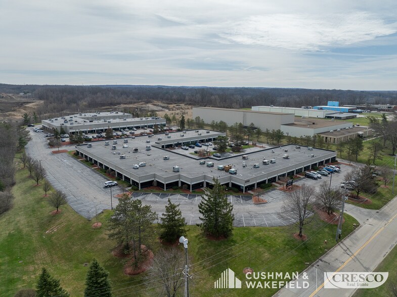 9700 Rockside Rd, Valley View, OH for lease - Building Photo - Image 3 of 7
