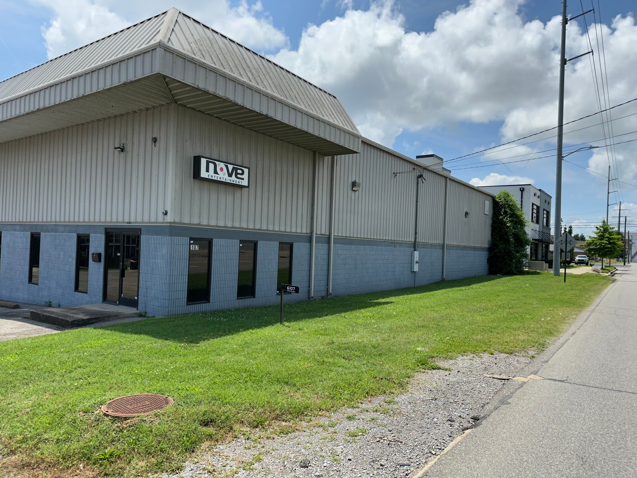 6107 Centennial Blvd, Nashville, TN for lease Building Photo- Image 1 of 3