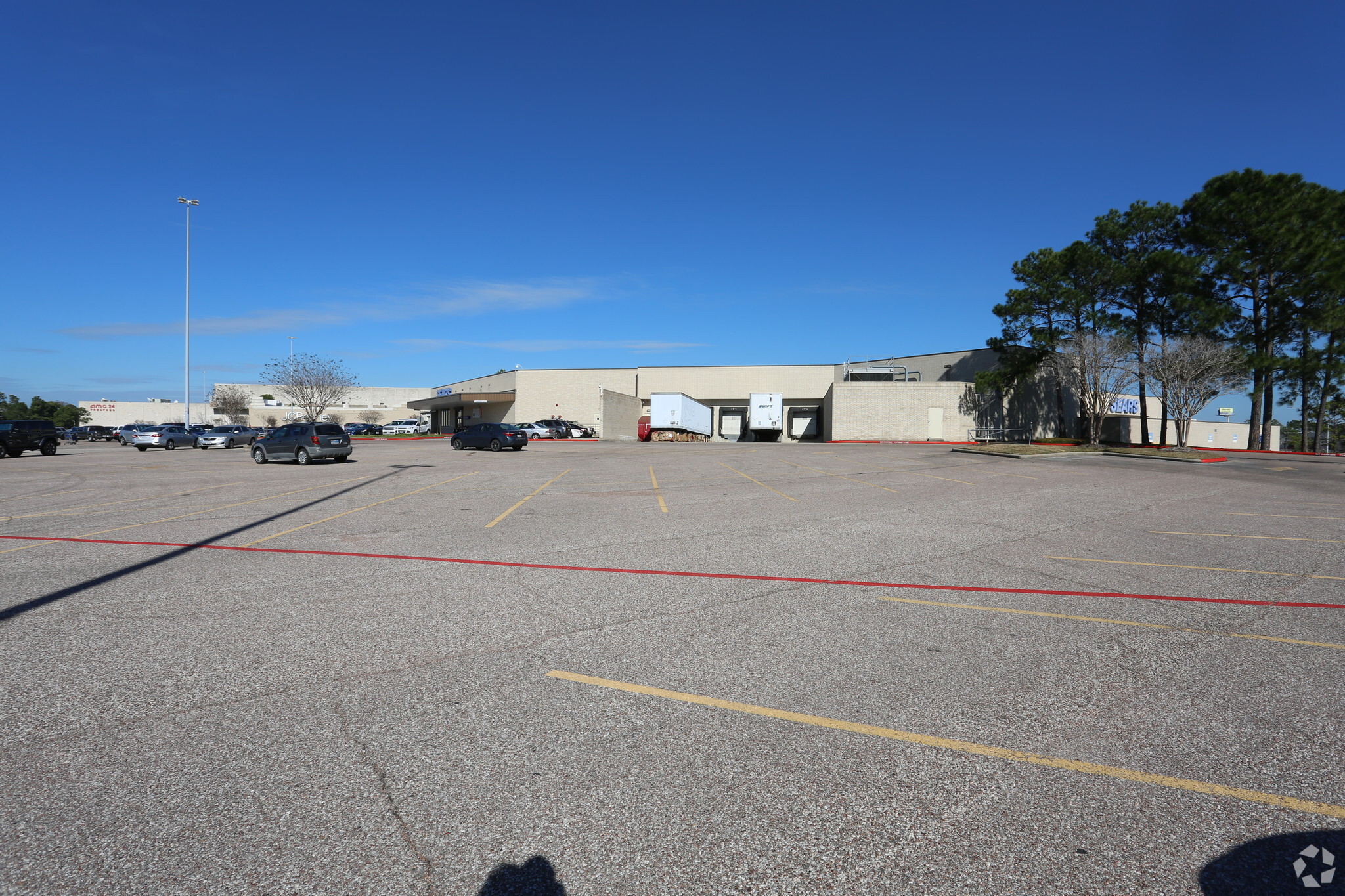 20131 N US 59 Hwy, Humble, TX 77338 - Deerbrook Mall | LoopNet.com