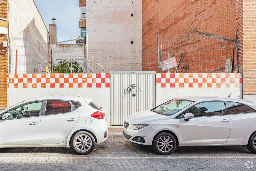 Calle Jabonería, 21, Torrejón de Ardoz, Madrid for sale - Building Photo - Image 2 of 2