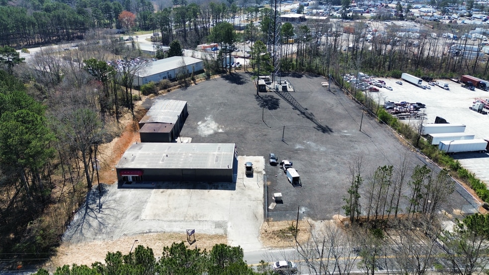 7365 Maddox Rd, Lithonia, GA for sale - Building Photo - Image 1 of 8