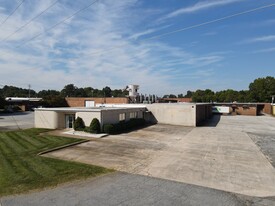 Warehouse on West Green - Warehouse