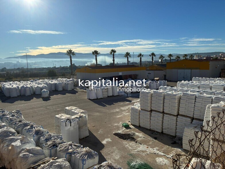 Industrial in València for sale - Construction Photo - Image 3 of 12
